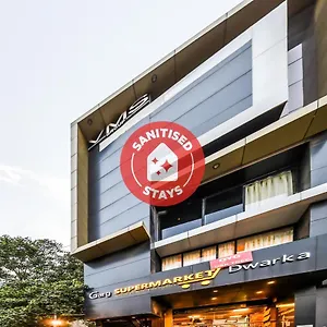 Hotel Capital O 19133 Oak Tree, New Delhi
