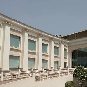 Resort Udman And By Ferns N Petals, New Delhi